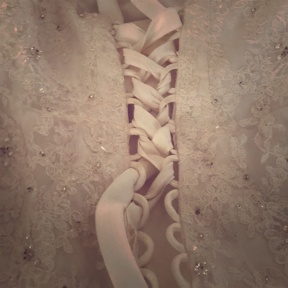 Wedding dress